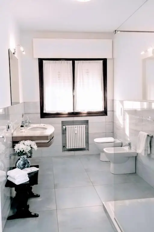 Room 4